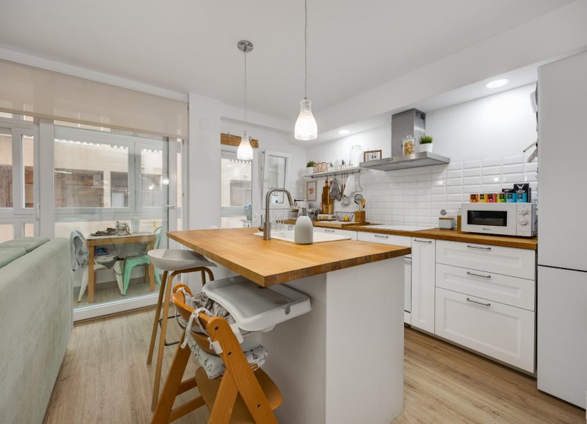 Rynek Wtórny - Apartament / Duplex - Torrevieja - Playa de los Naufragos
