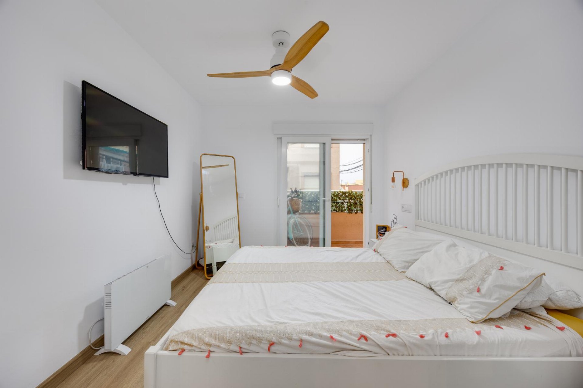 Rynek Wtórny - Apartament / Duplex - Torrevieja - Playa de los Naufragos