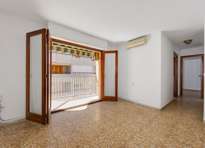 Rynek Wtórny - Apartament / Duplex - Torrevieja - Playa del Acequión