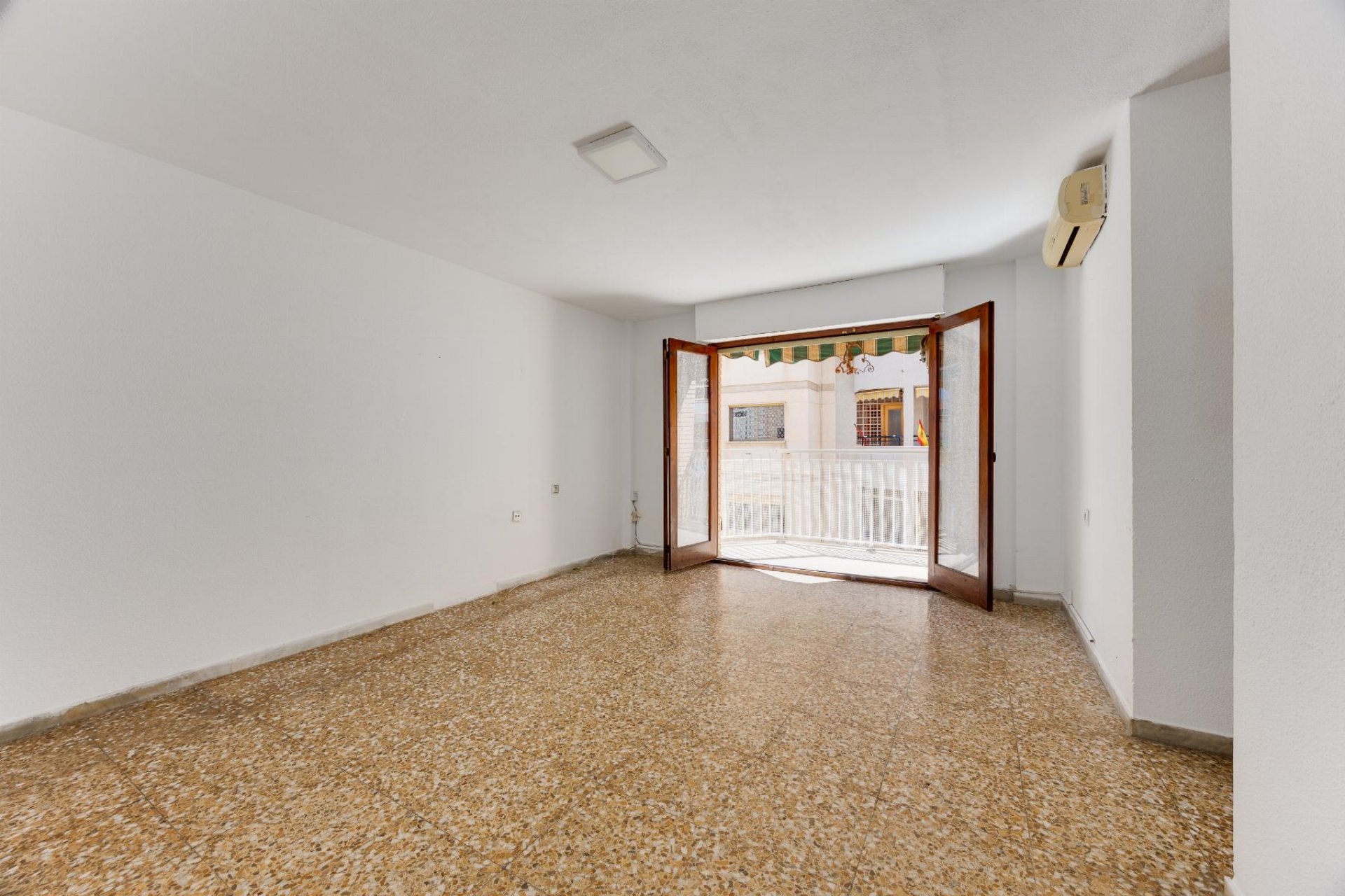 Rynek Wtórny - Apartament / Duplex - Torrevieja - Playa del Acequión