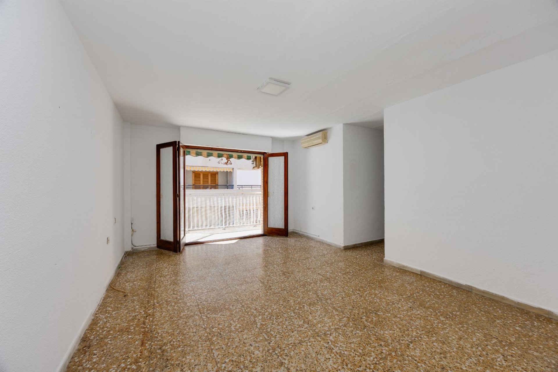 Rynek Wtórny - Apartament / Duplex - Torrevieja - Playa del Acequión