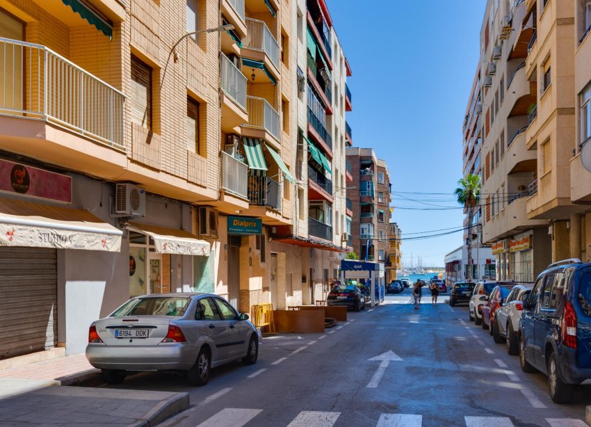 Rynek Wtórny - Apartament / Duplex - Torrevieja - Playa del Acequión