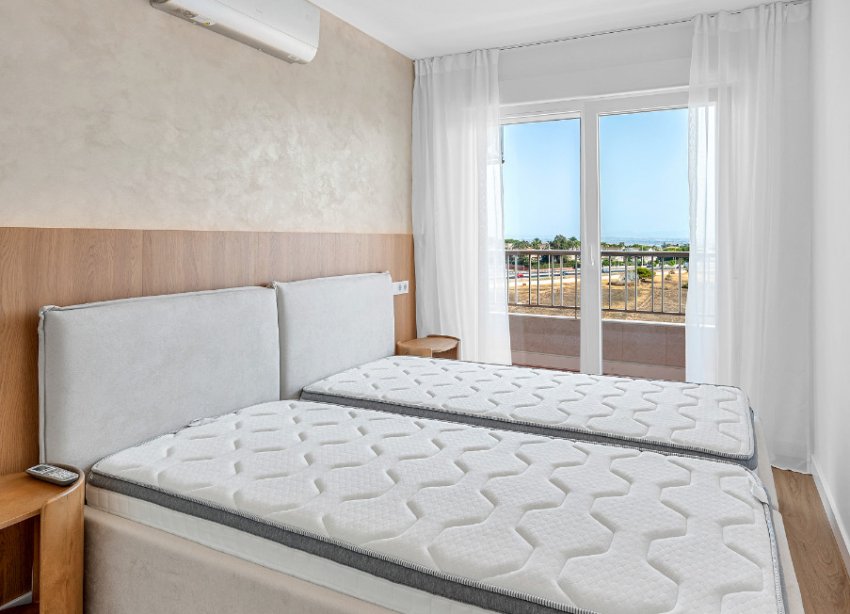Rynek Wtórny - Apartament / Duplex - Torrevieja - Punta Prima