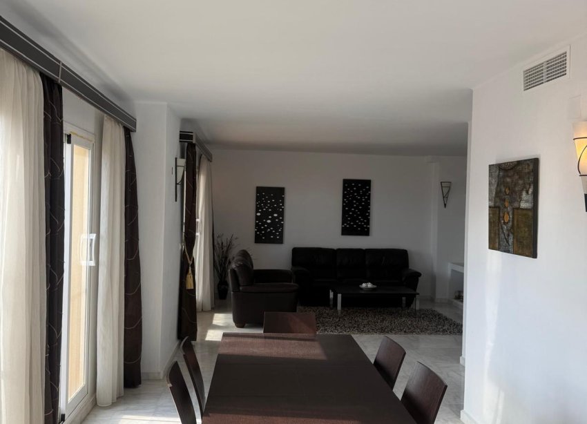 Rynek Wtórny - Apartament / Duplex - Torrevieja