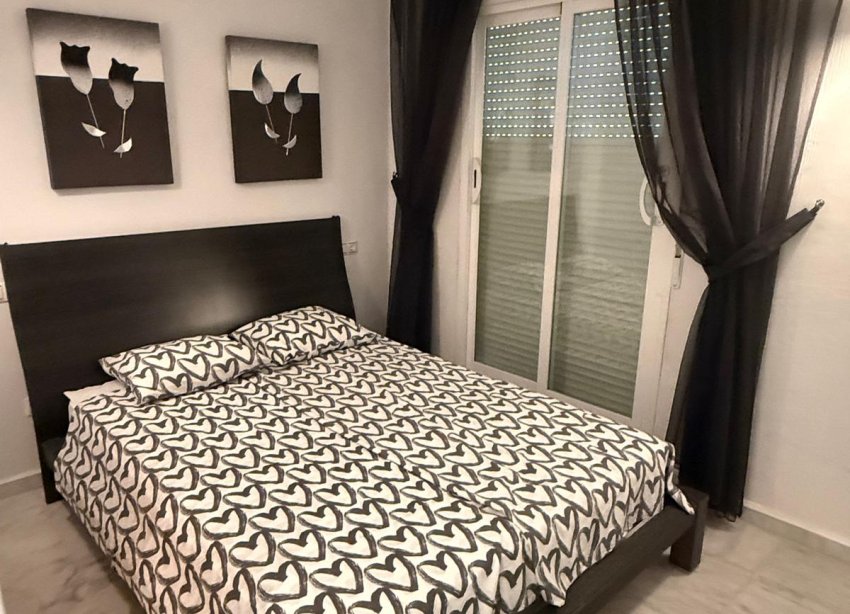Rynek Wtórny - Apartament / Duplex - Torrevieja