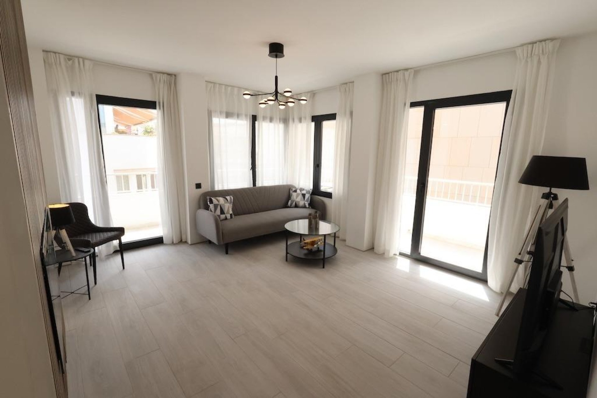 Rynek Wtórny - Apartament / Duplex - Torrevieja