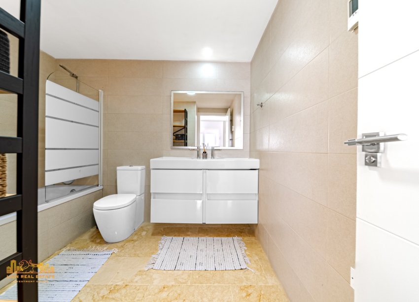 Rynek Wtórny - Apartament - Punta Prima