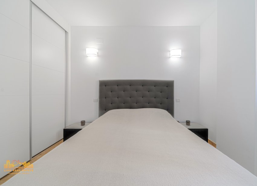 Rynek Wtórny - Apartament - Punta Prima