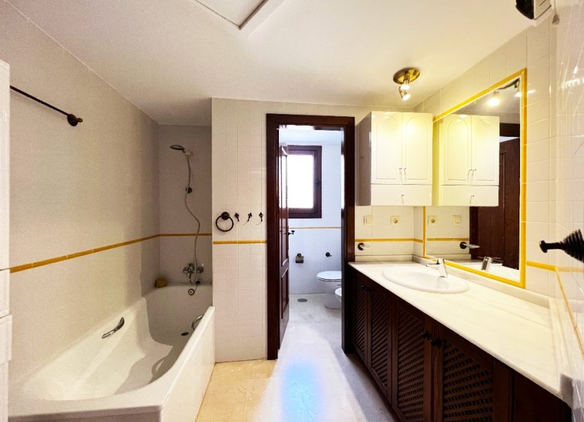 Rynek Wtórny - Apartament - Punta Prima