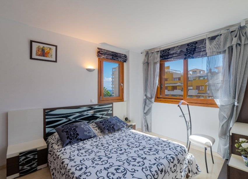 Rynek Wtórny - Apartament - Punta Prima