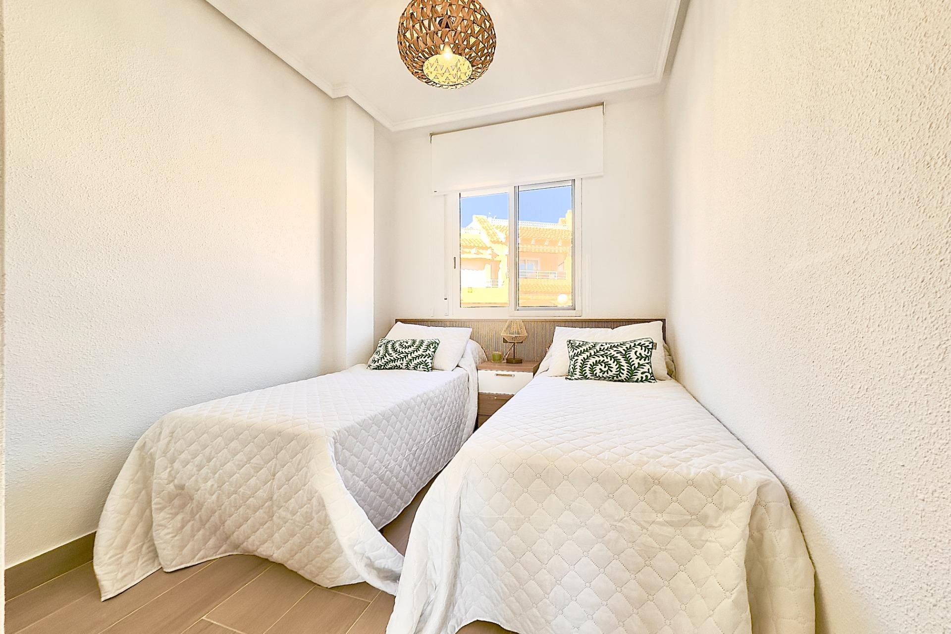 Rynek Wtórny - Apartament - Torrevieja - Cabo cervera