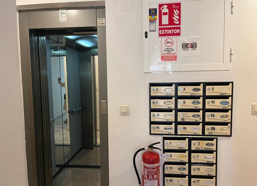 Rynek Wtórny - Apartament - Torrevieja - Cabo cervera