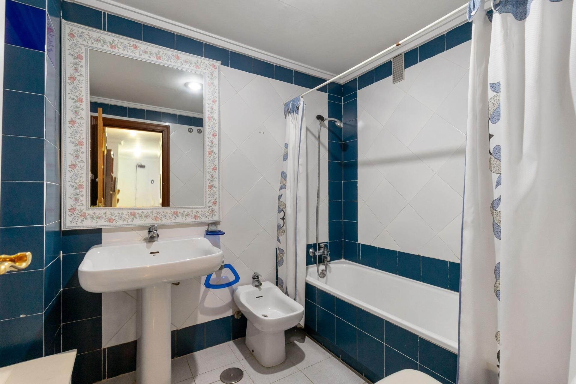 Rynek Wtórny - Apartament - Torrevieja - Centro