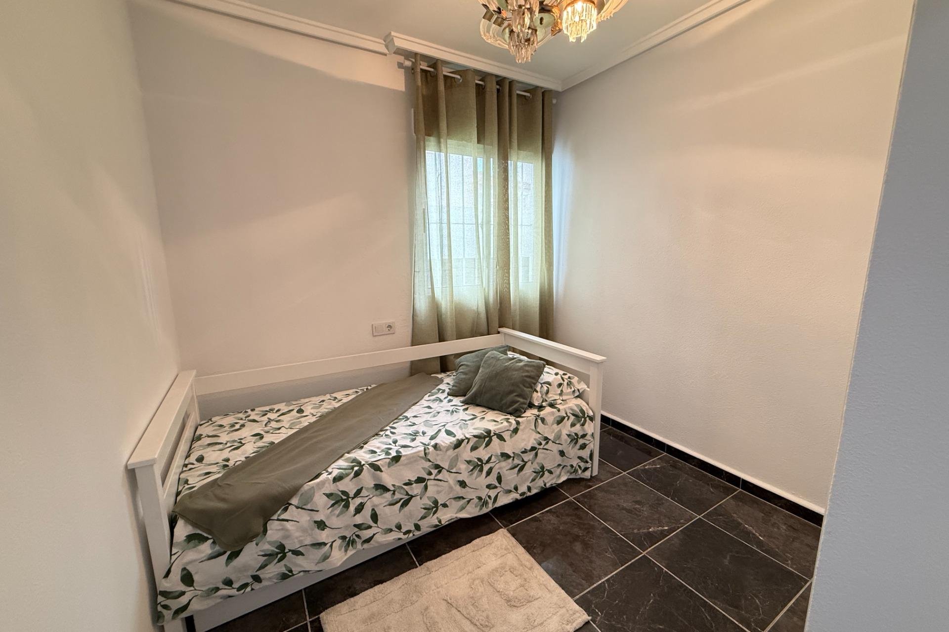 Rynek Wtórny - Apartament - Torrevieja - Centro