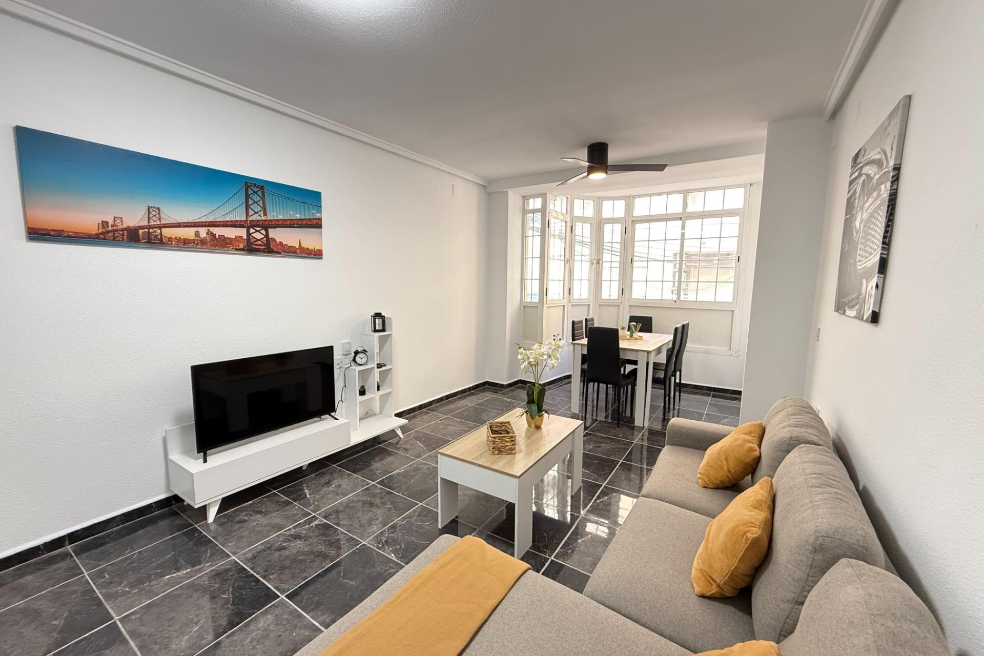 Rynek Wtórny - Apartament - Torrevieja - Centro