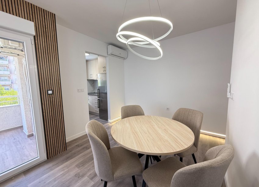 Rynek Wtórny - Apartament - Torrevieja - Centro