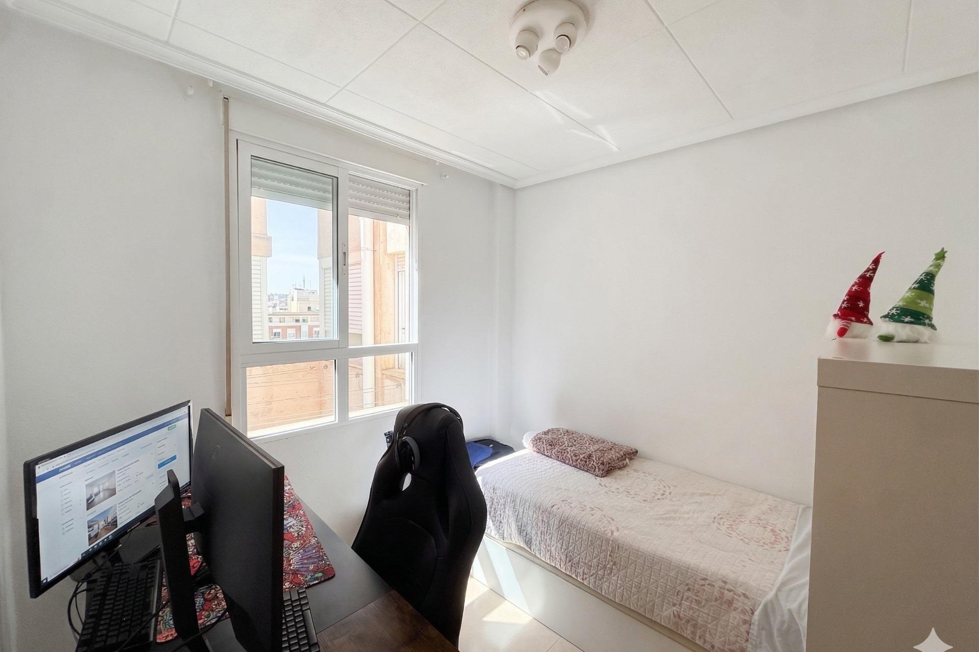 Rynek Wtórny - Apartament - Torrevieja - Centro