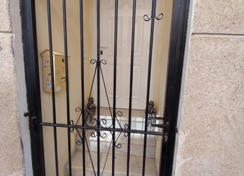 Rynek Wtórny - Apartament - Torrevieja - Centro