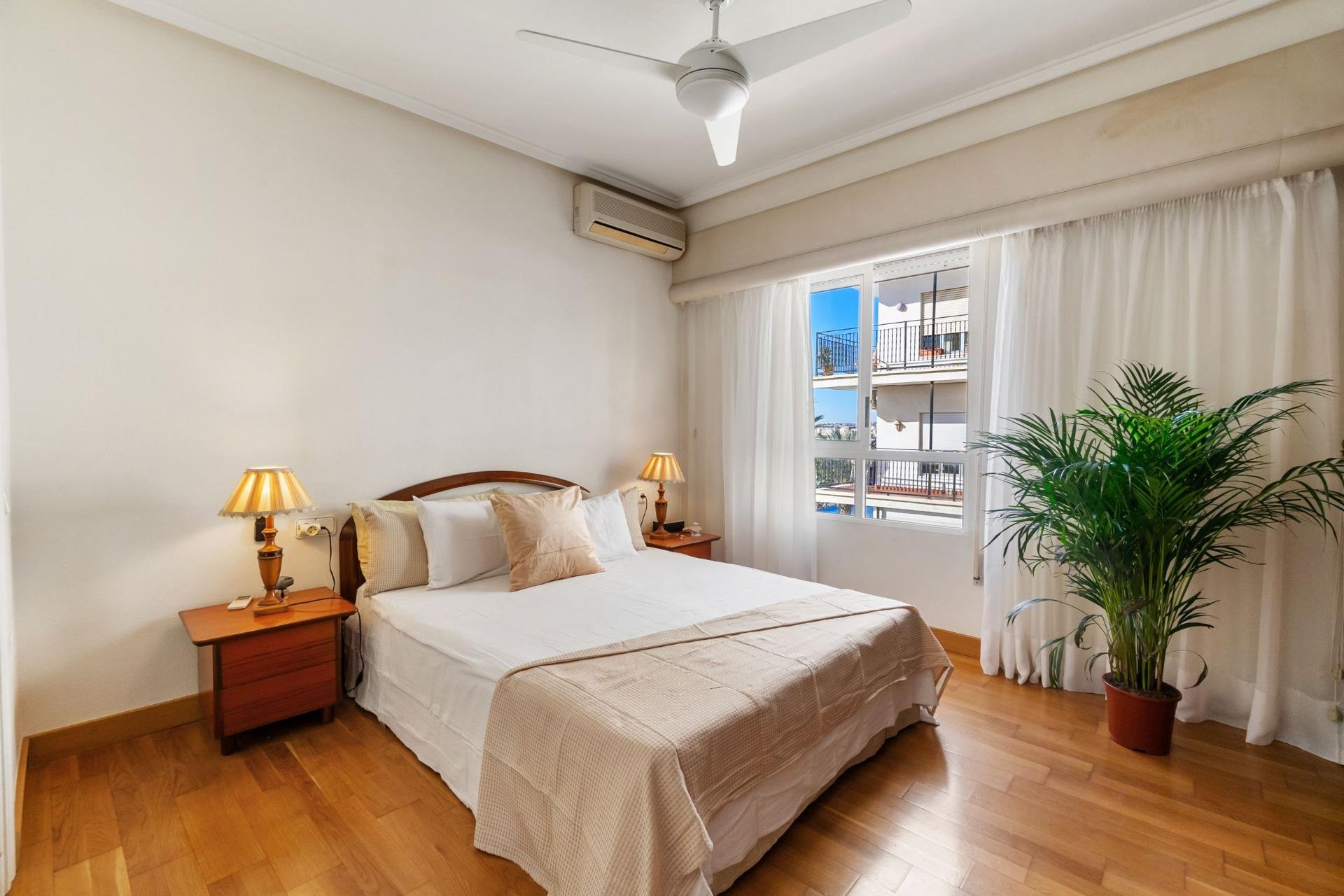 Rynek Wtórny - Apartament - Torrevieja - Centro