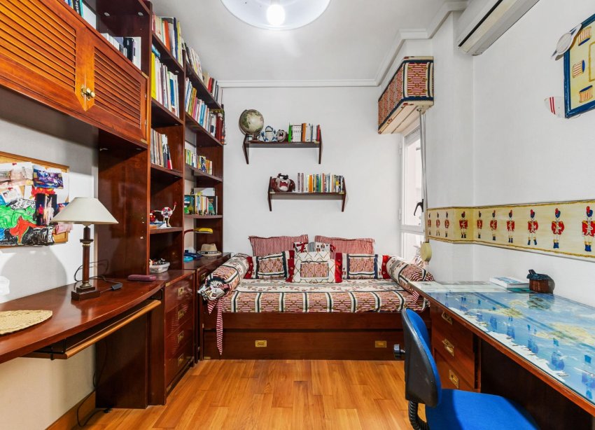 Rynek Wtórny - Apartament - Torrevieja - Centro