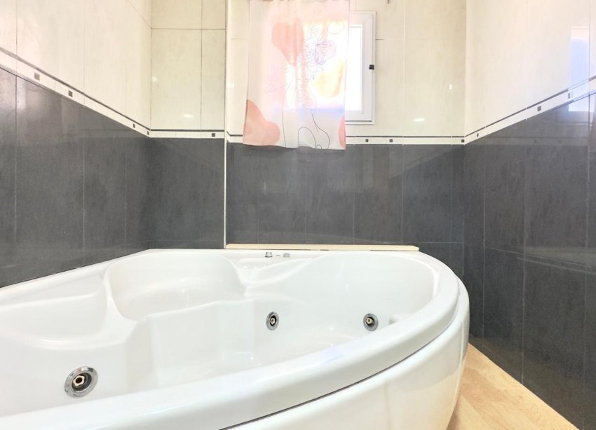 Rynek Wtórny - Apartament - Torrevieja - Centro