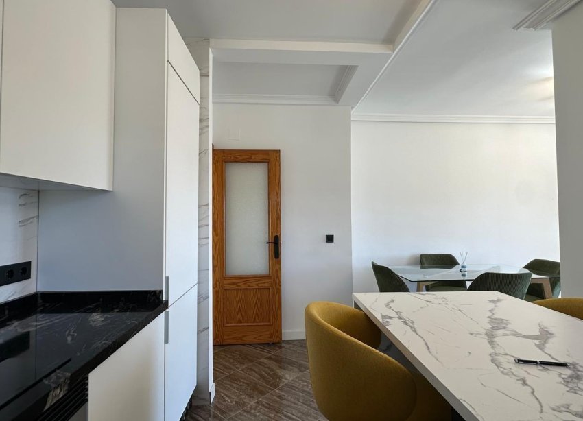 Rynek Wtórny - Apartament - Torrevieja - Centro