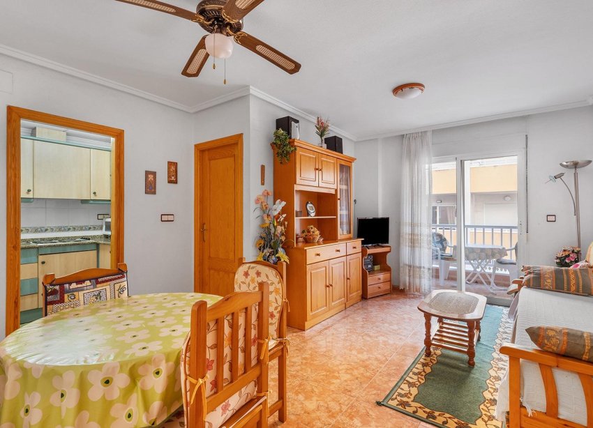 Rynek Wtórny - Apartament - Torrevieja - Estacion de autobuses