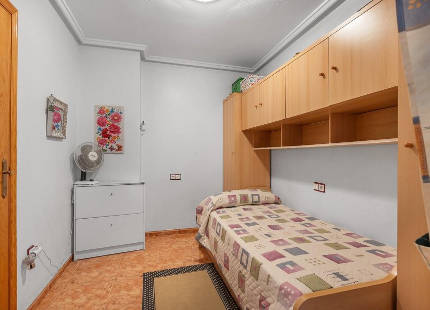 Rynek Wtórny - Apartament - Torrevieja - Estacion de autobuses