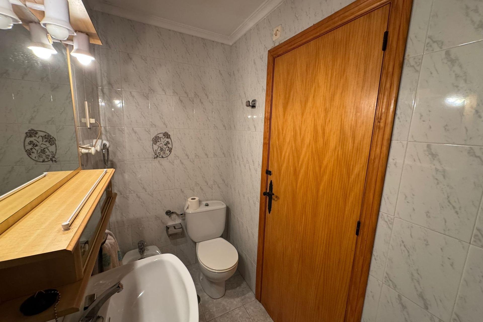 Rynek Wtórny - Apartament - Torrevieja - Estacion de autobuses