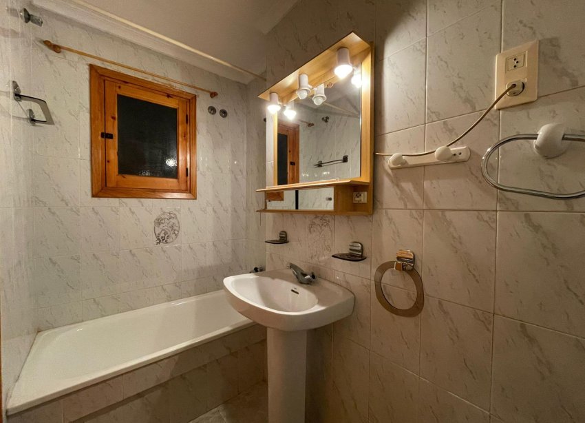 Rynek Wtórny - Apartament - Torrevieja - Estacion de autobuses