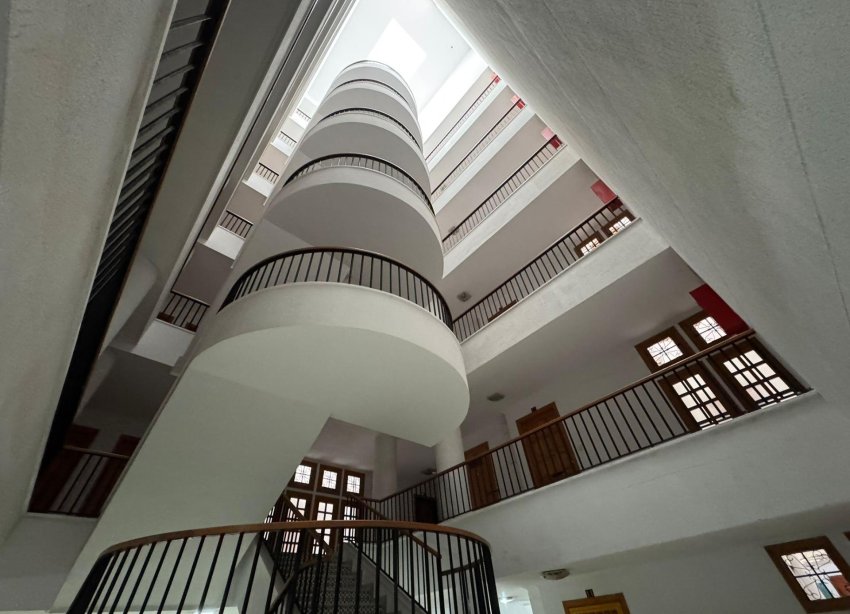 Rynek Wtórny - Apartament - Torrevieja - Estacion de autobuses