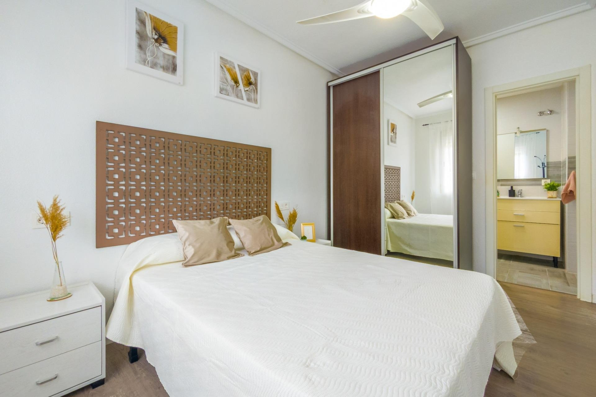 Rynek Wtórny - Apartament - Torrevieja - Estacion de autobuses