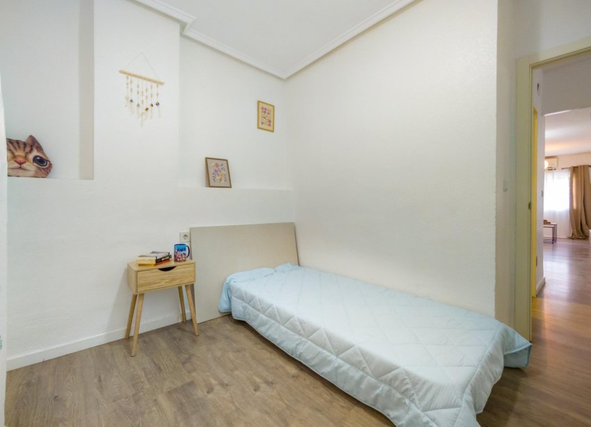 Rynek Wtórny - Apartament - Torrevieja - Estacion de autobuses