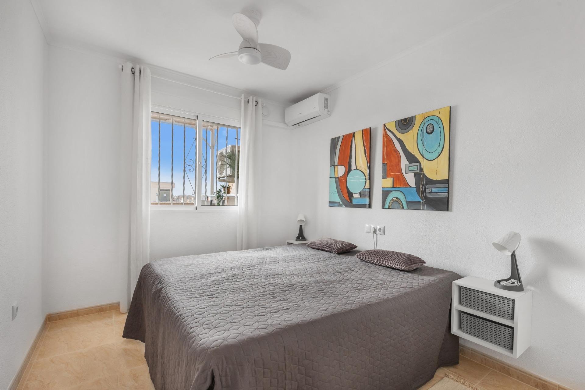 Rynek Wtórny - Apartament - Torrevieja - Estacion de autobuses