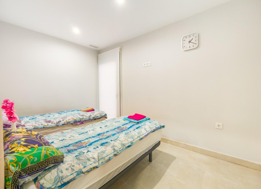 Rynek Wtórny - Apartament - Torrevieja - Estacion de autobuses