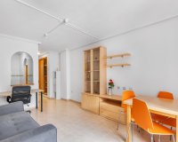 Rynek Wtórny - Apartament - Torrevieja - Estacion de autobuses