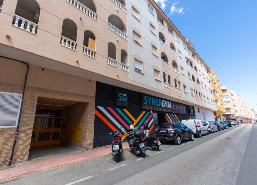 Rynek Wtórny - Apartament - Torrevieja - Estacion de autobuses