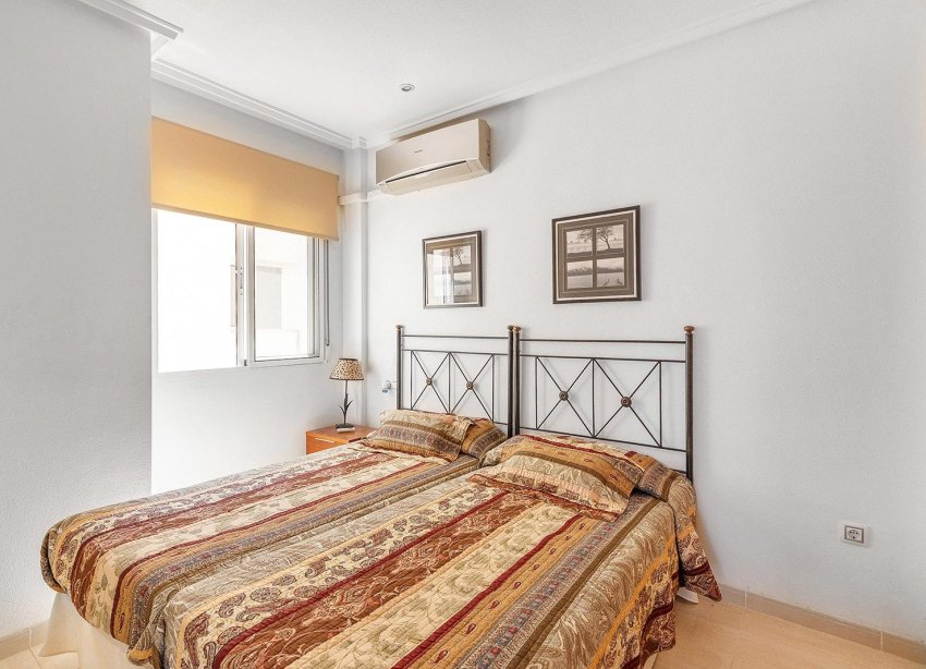 Rynek Wtórny - Apartament - Torrevieja - Estacion de autobuses