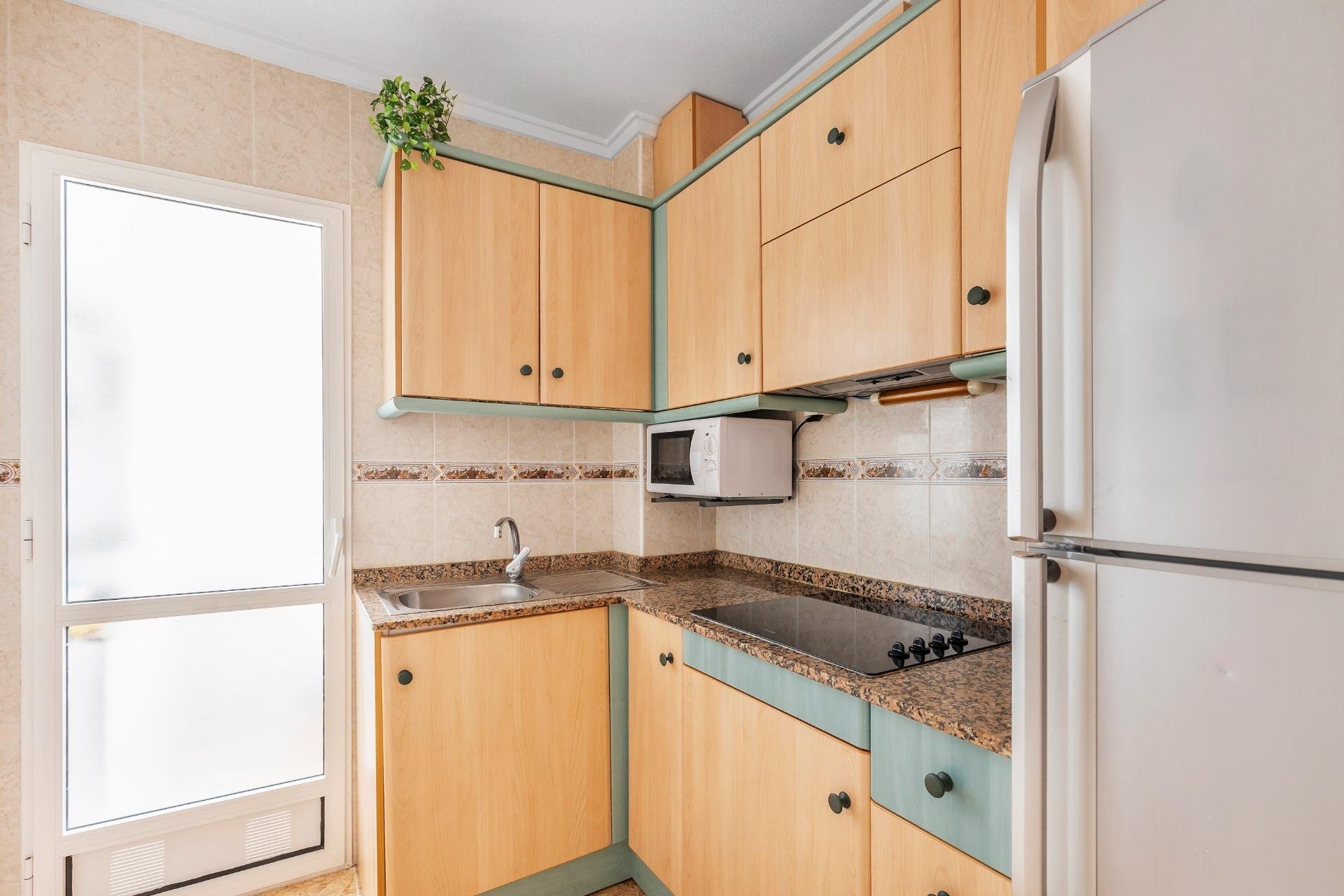Rynek Wtórny - Apartament - Torrevieja - Estacion de autobuses