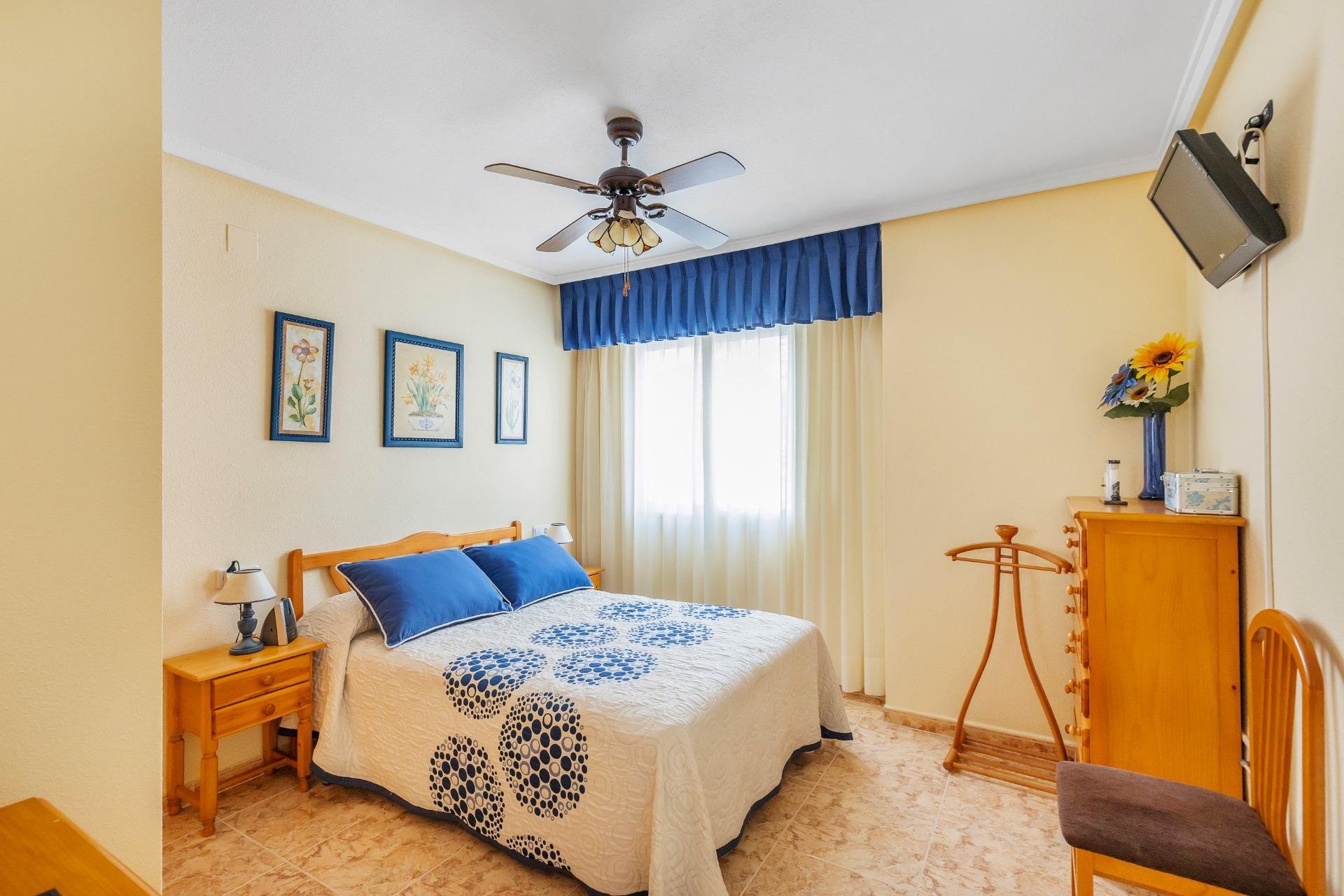 Rynek Wtórny - Apartament - Torrevieja - Estacion de autobuses