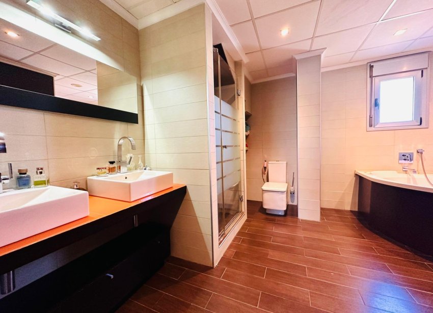 Rynek Wtórny - Apartament - Torrevieja - Estacion de autobuses