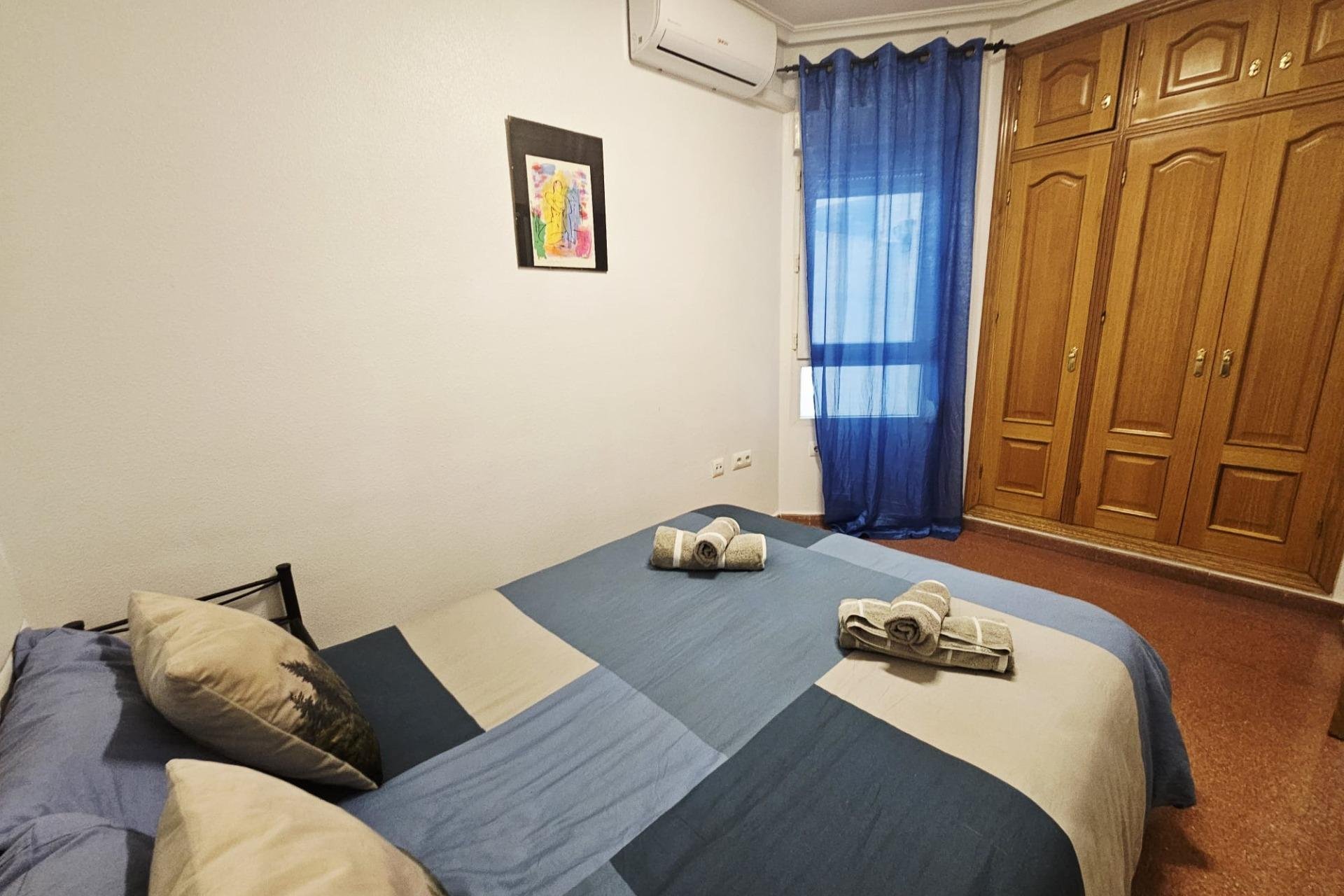 Rynek Wtórny - Apartament - Torrevieja - Estacion de autobuses