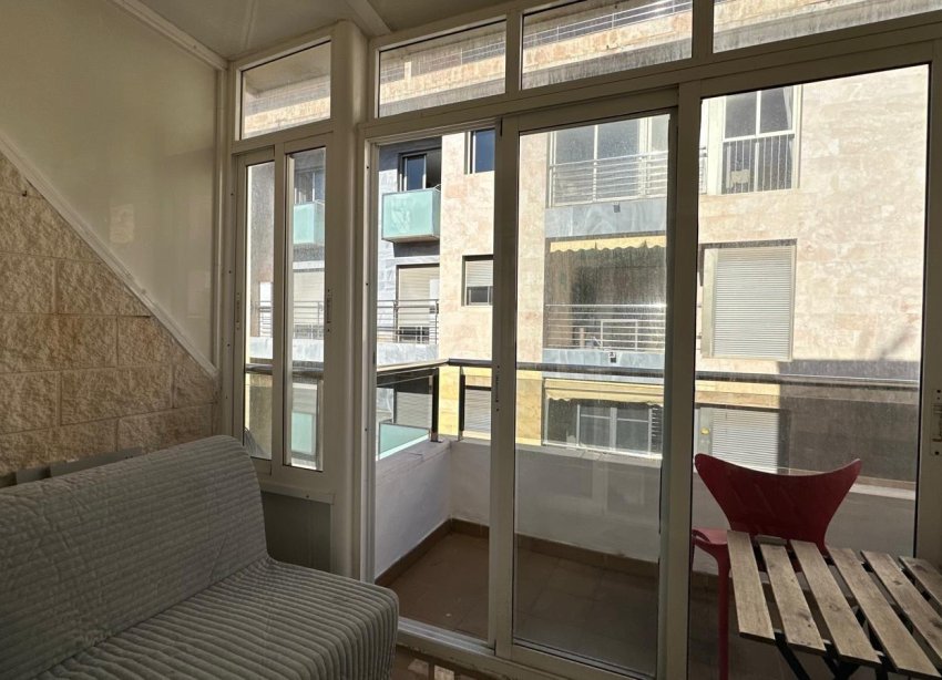 Rynek Wtórny - Apartament - Torrevieja - Estacion de autobuses