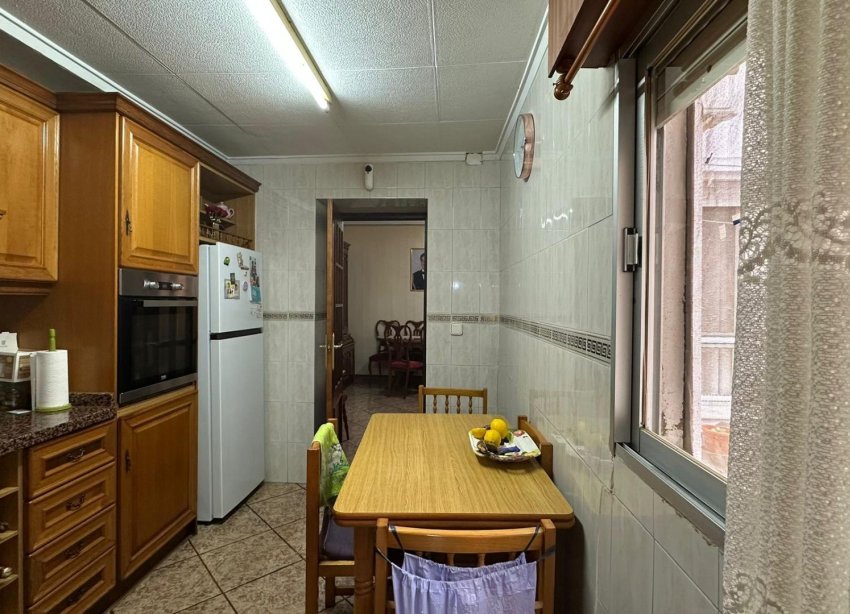 Rynek Wtórny - Apartament - Torrevieja - Estacion de autobuses