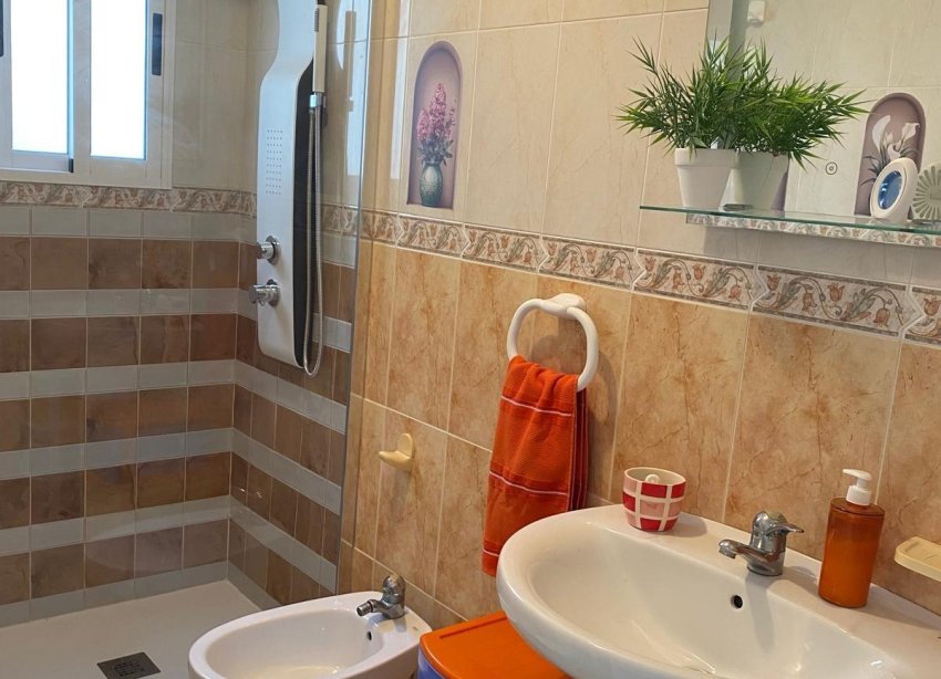 Rynek Wtórny - Apartament - Torrevieja - Estacion de autobuses