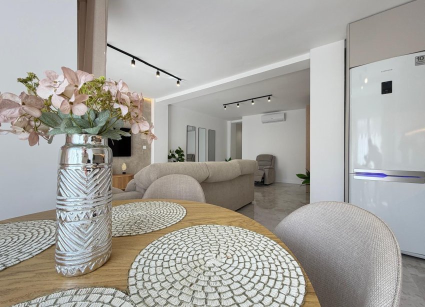 Rynek Wtórny - Apartament - Torrevieja - Estacion de autobuses