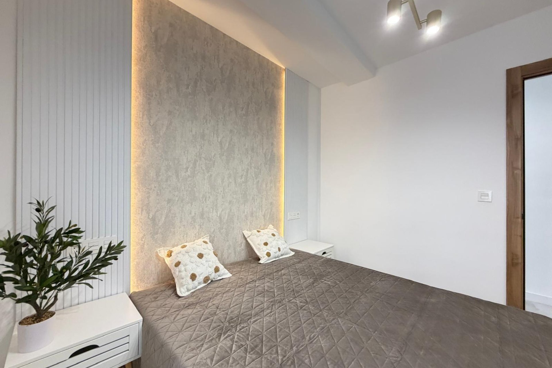 Rynek Wtórny - Apartament - Torrevieja - Estacion de autobuses