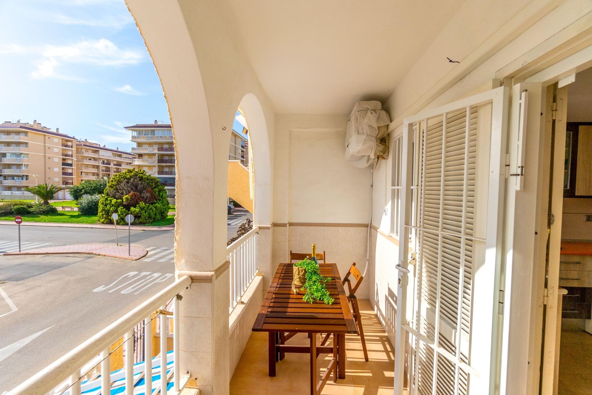 Rynek Wtórny - Apartament - Torrevieja - Los Europeos