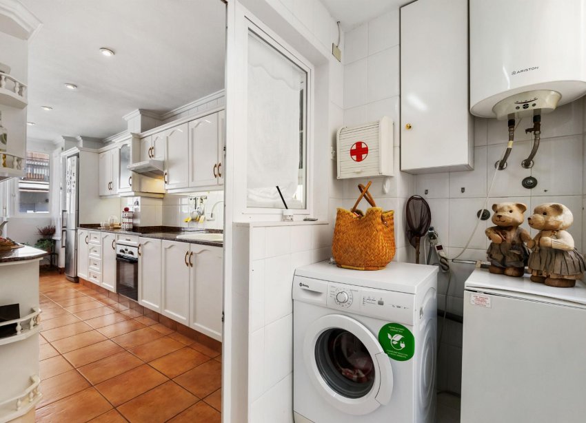 Rynek Wtórny - Apartament - Torrevieja - Piscinas naturales