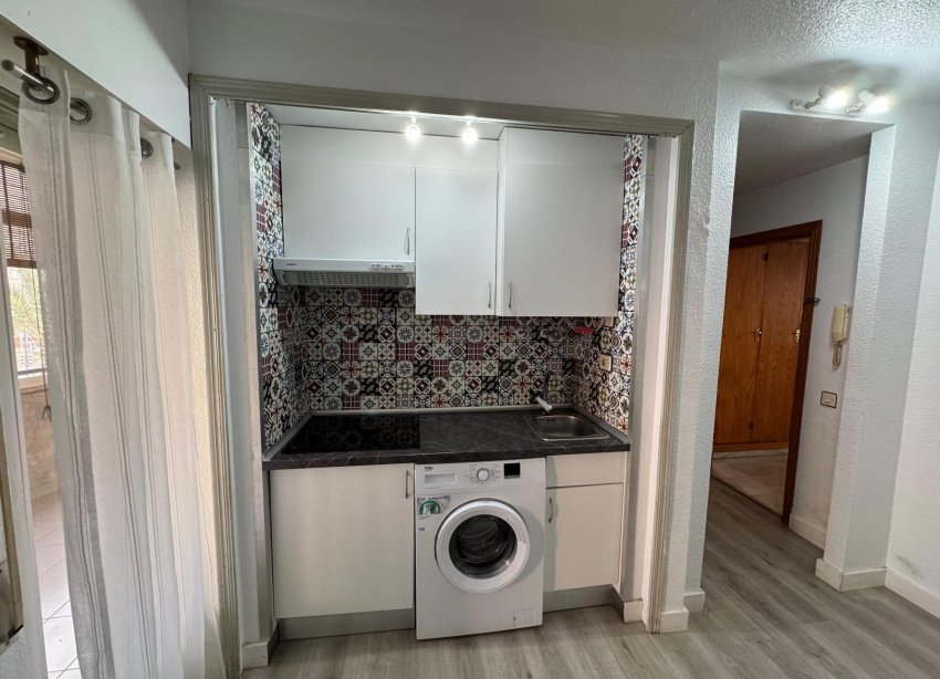 Rynek Wtórny - Apartament - Torrevieja - Playa de Los Locos-Curva del Palangre